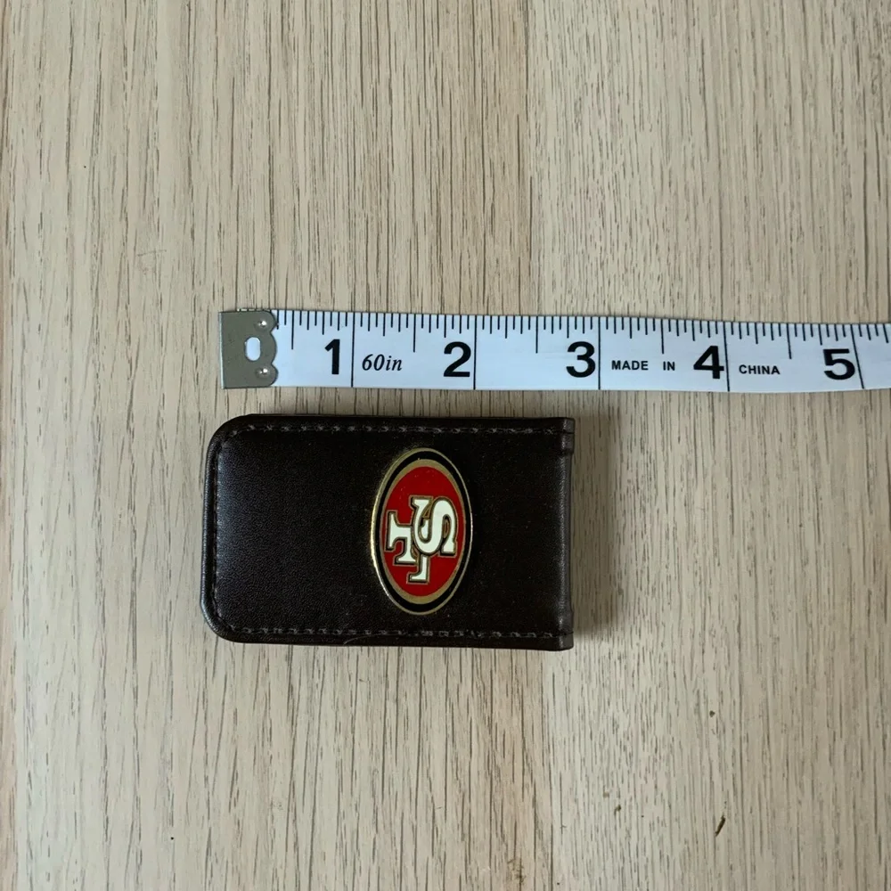 49ers Black Lanyard and Brown Card Holder Set